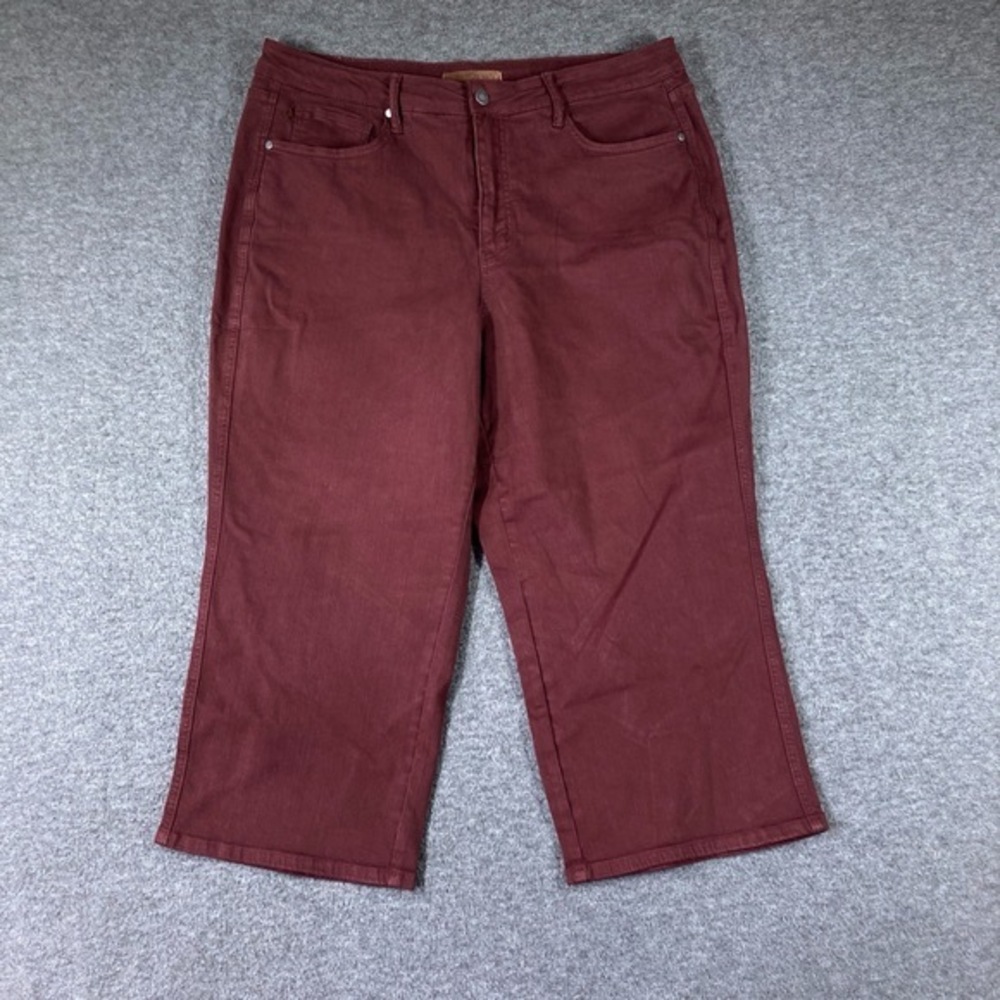 Judy Blue Garment Dyed Wide Leg Cropped Pants Womens 20W‎ Maroon Red